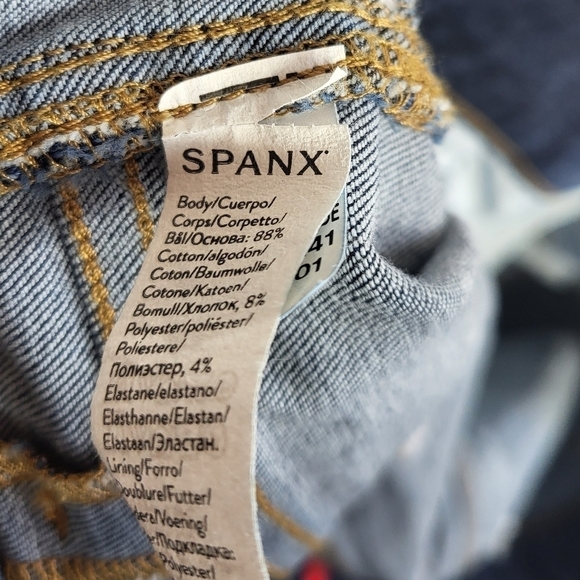 Spanx Pull On High Rise Flare Shapewear Jeans Midnight Shade Blue 3X Petite - Picture 11 of 12